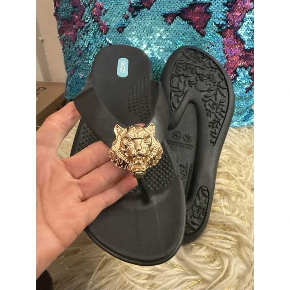New Okab Black Licorice Gold Lion Head Rubber Flip Flop Thong Sandals Womens M/L